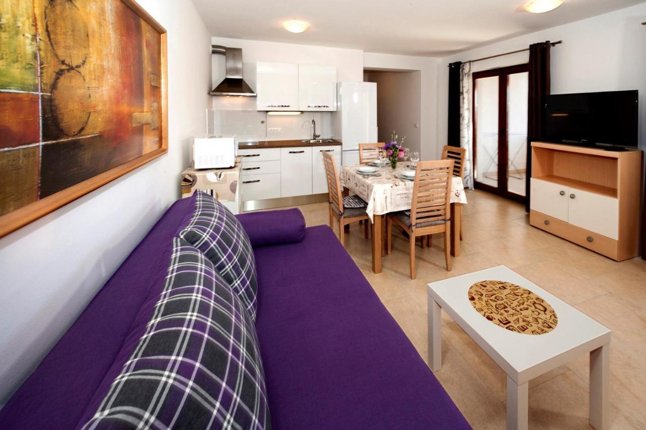 Apartments Beakovic Poreč Exteriör bild